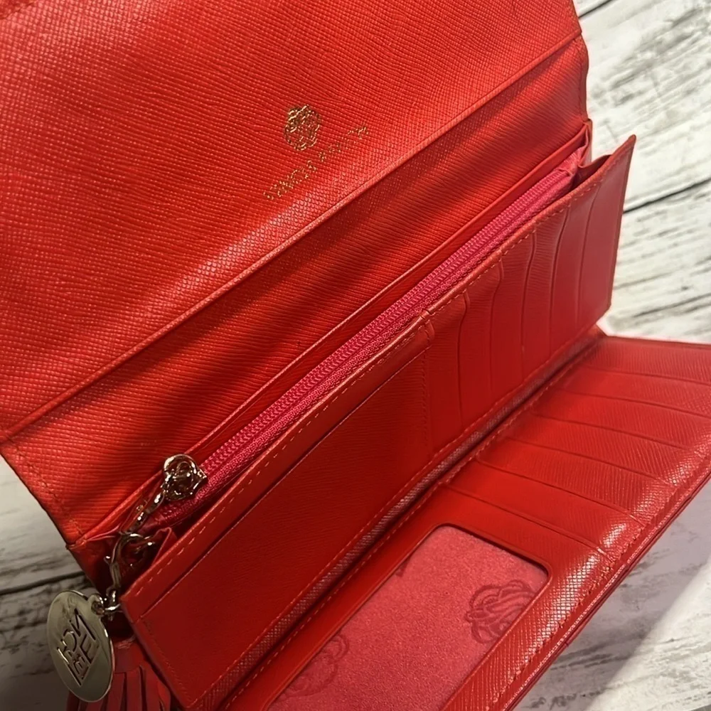 Vincis Bench Red Wallet